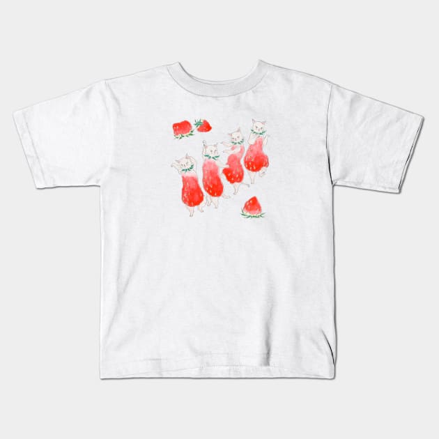 Ichigo No Yousei Nyanco Kids T-Shirt by TOCOROCOMUGI